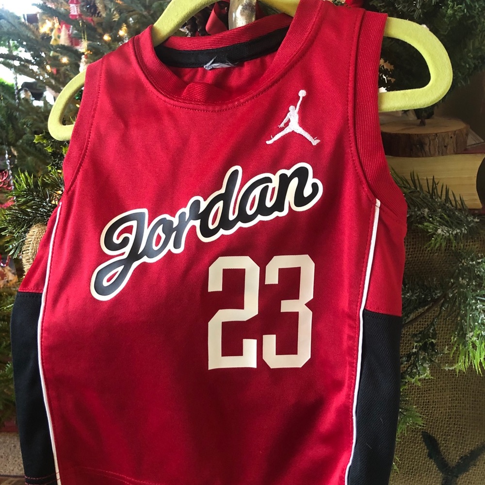 Michael Jordan  4T. Tank top shirt